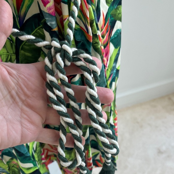 FARM Rio Sleeveless Dress - Picture 6 of 9